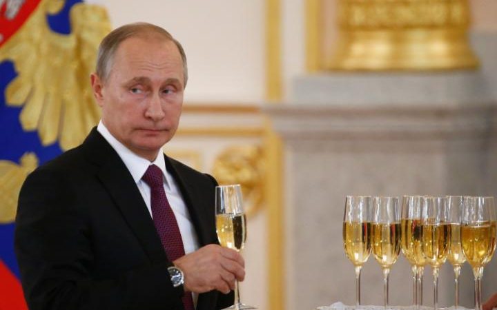 putin-celebrates-trump-victory